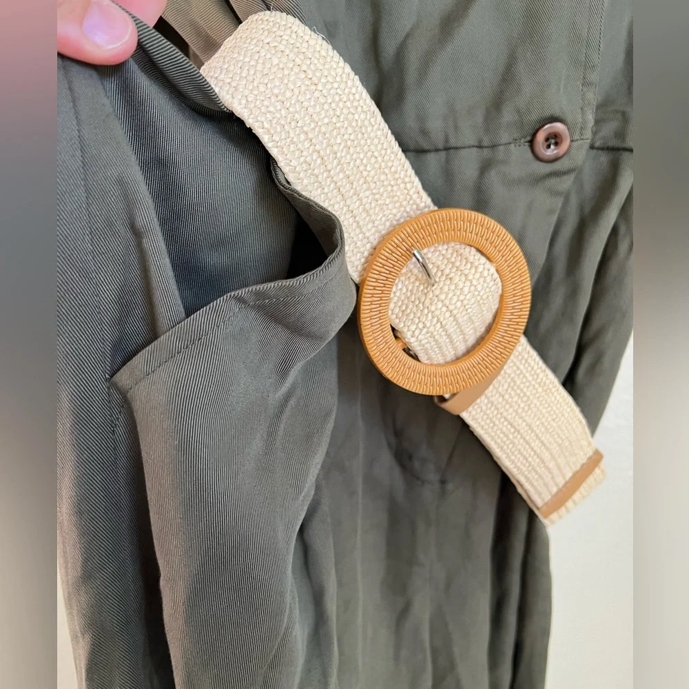 Badgley Mischka tweed collection. Olive green biscuit belted jumper. Size Small - Picture 8 of 11